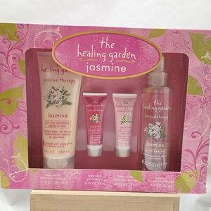 Jasmine Body Care Collection - Luxurious Pink Gift Set